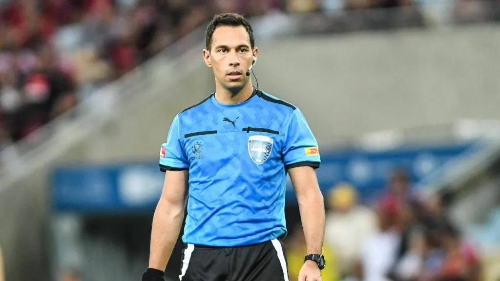 Facundo Tello, uno de los árbitros más destacados de Sudamérica (IMAGO / Fotoarena).