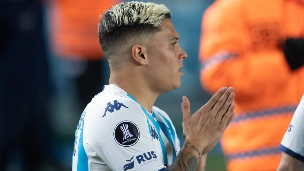 Juanfer Quintero tampoco encontró rodaje en Racing en los últimos meses.
