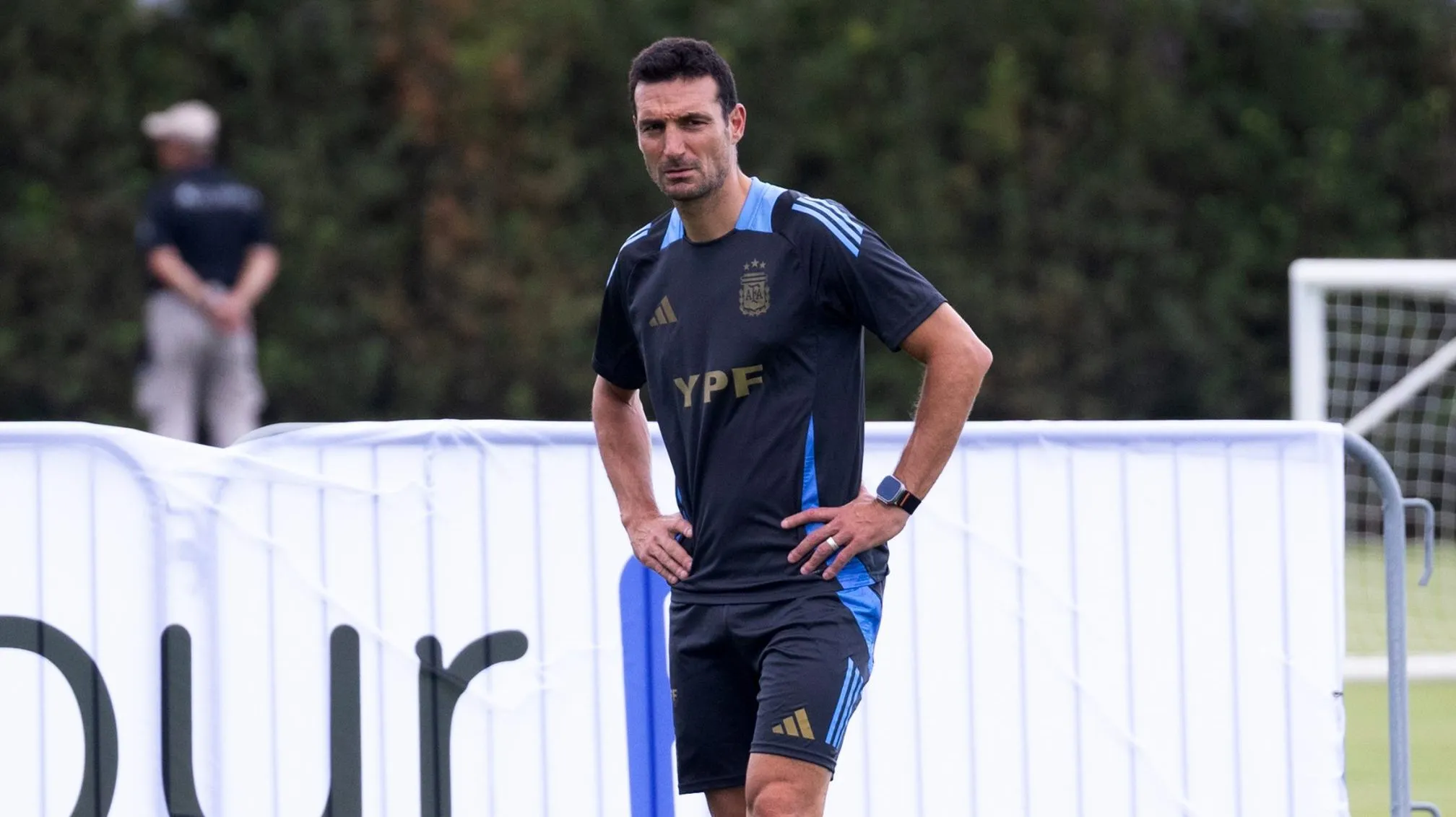 Lionel Scaloni piensa en el primer amistoso de la Selección Argentina.