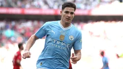 Julián Álvarez podría irse de Manchester City.