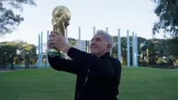 Jorge Burruchaga: "Leo hoy juega más como Maradona que como Messi"