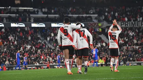 El Millonario está atento a las salidas y llegadas que proveerá el mercado de fichajes.