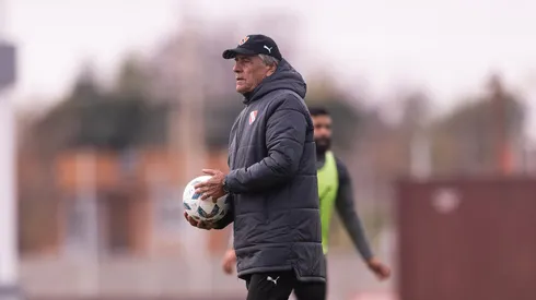 El exentrenador de seleccionados juveniles de Argentina asumió en Independiente como interino.