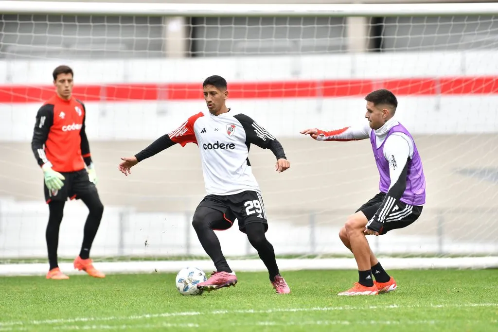 River prepara el partido ante Tigre.