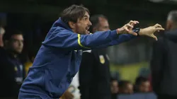 Diego Martínez vivió el partido con una gran intensidad.