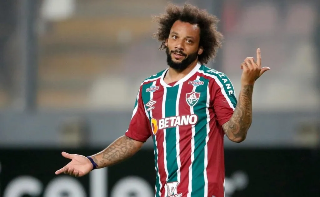 Fluminense le rescindió a Marcelo.