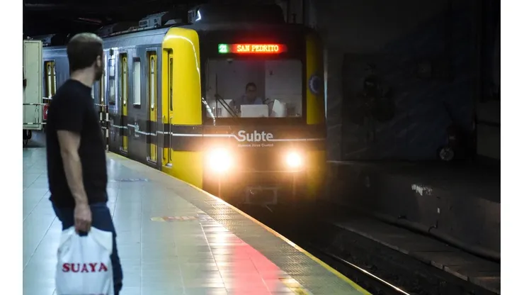 Descubre si hay paro de subtes en CABA mañana miércoles 15 de febrero.