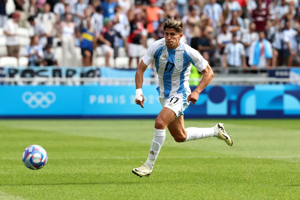 Giuliano Simeone frente a Ucrania.