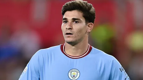 Julián Álvarez podría irse del Manchester City.