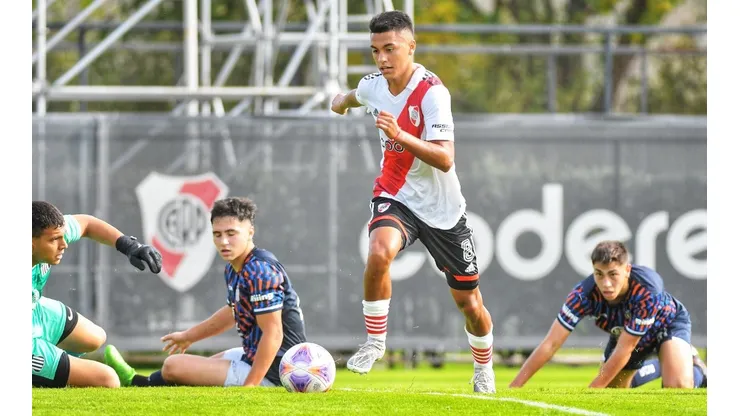 Esteban Fernández no es tenido en cuenta por Gallardo.