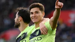 Julián Álvarez continúa su proceso de adaptación en Inglaterra.