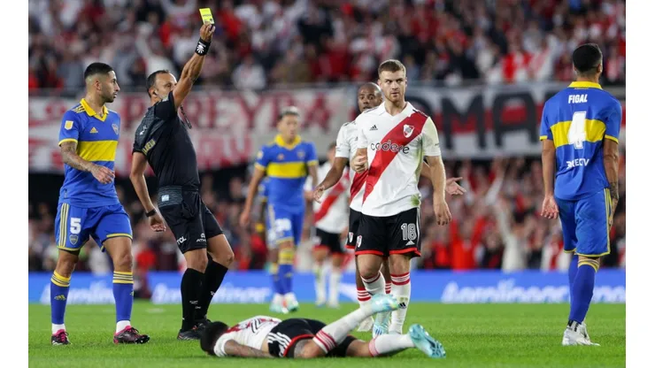 Polémico arbitraje de Darío Herrera en River - Boca.