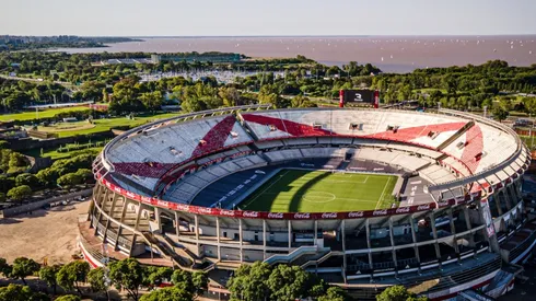 El Mâs Monumental espera por River y Boca.