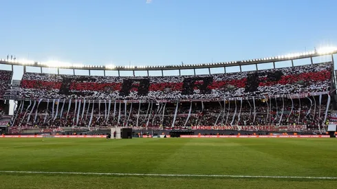 River comienza a preparar la fiesta del Superclásico: globos, banderas y ¿un telón histórico?