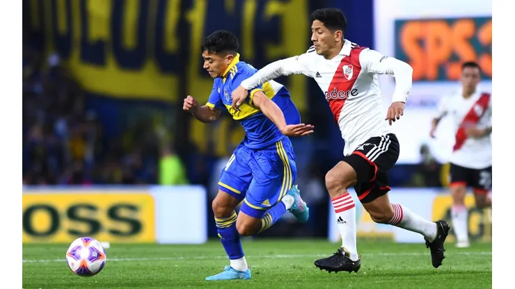 River y Boca se enfrentan por la 15° fecha de la Liga Profesional.