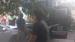 Insólito: el micro de River chocó antes del partido ante Atlético Tucumán