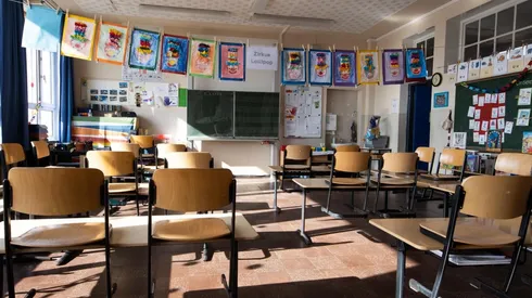 ¿Hay clases el viernes 28 de abril en Argentina?