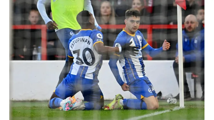 Buonanotte, el argentino más joven de la historia en anotar por Premier League