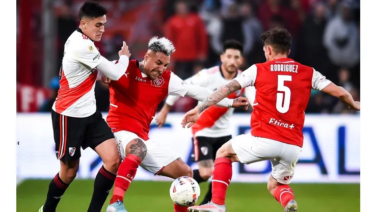 Partido entre River e Independiente en 2022