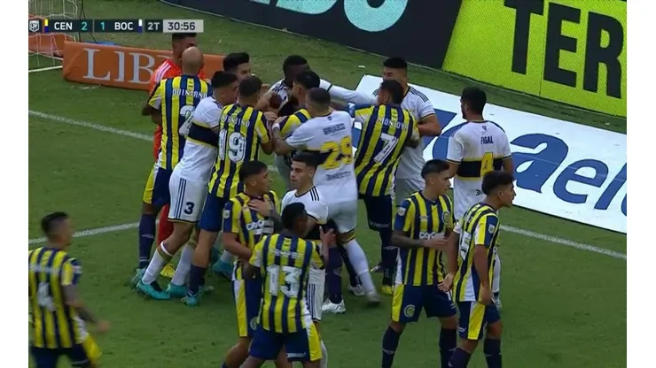 VIDEO | Volaron piñas: descontrol entre los jugadores de Central y Boca