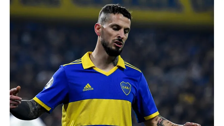 El polémico like de un jugador de Boca burlándose de Benedetto