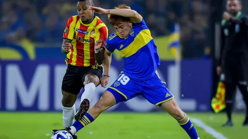 Valentín Barco en acción contra Deportivo Pereira.