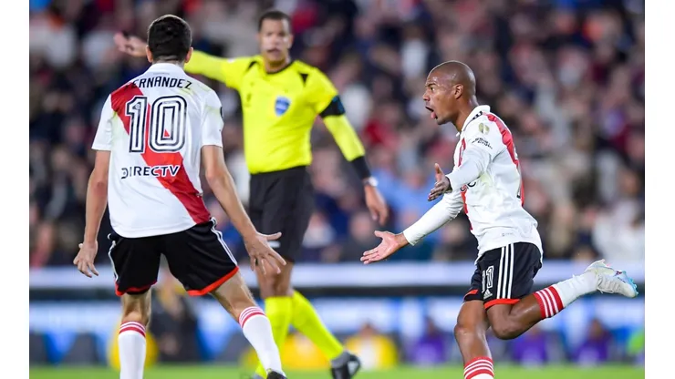 Nico De la Cruz marcó el primero de los cuatro goles de River.
