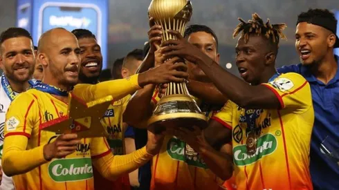 Deportivo Pereira visita a Boca esta noche en La Bombonera.