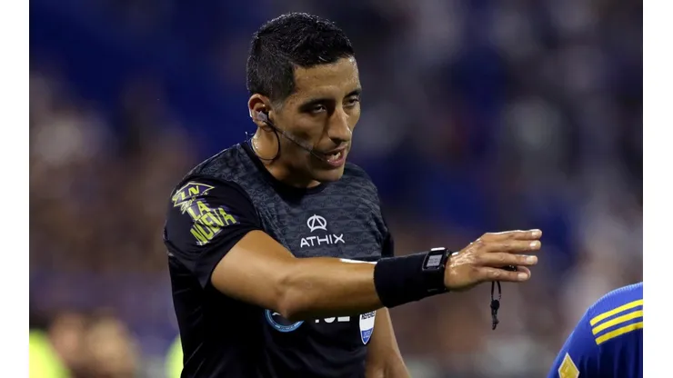 Yael Falcón Pérez, el árbitro anfitrión argentino del Mundial Sub-20.