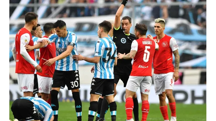Independiente recibe a Racing en el Libertadores de América.