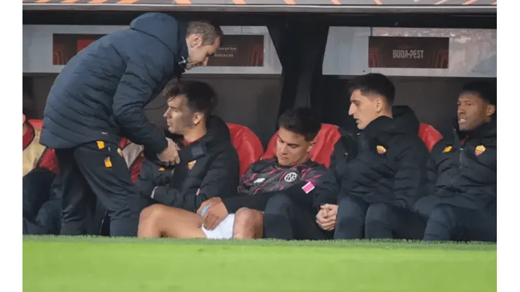 Después del susto, el cuerpo médico de Roma dio el diagnóstico de la lesión de Dybala