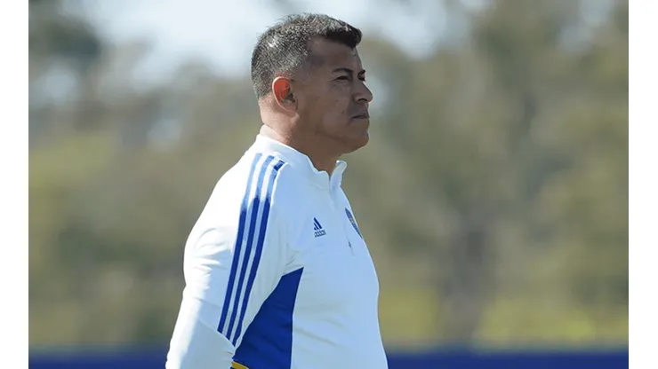 Almirón, sin vueltas: LIMPIÓ a 2 jugadores muy resistidos por el hincha