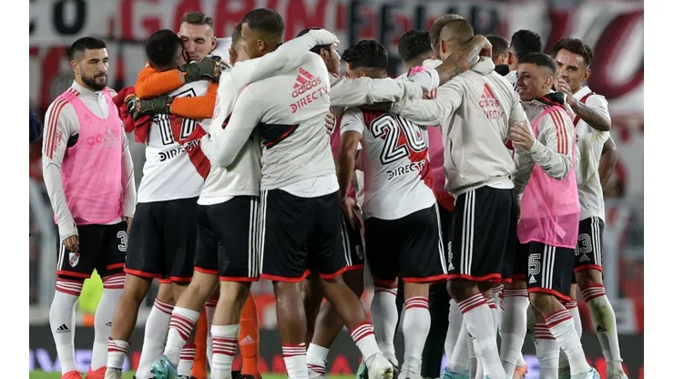 Cambios en todas las líneas: River rota para visitar a Newell's