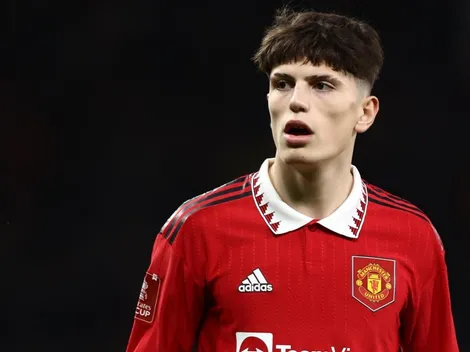 ¿Por qué no juega Garnacho en Manchester United vs Sevilla por Europa League 2023?