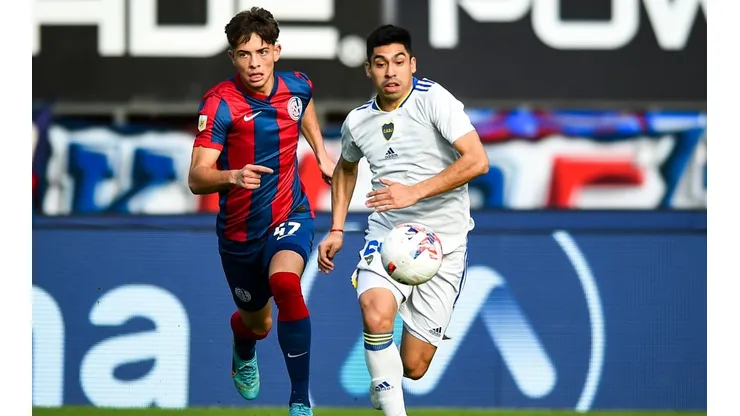 San Lorenzo y Boca se miden por la Liga Profesional.