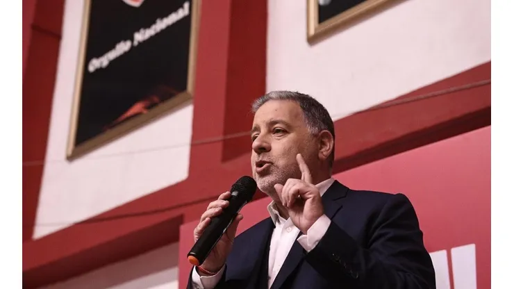 Fabián Doman renunció como presidente de Independiente.
