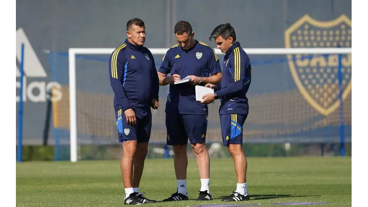 El jugador de la Reserva de Boca que dejó encantado a Almirón