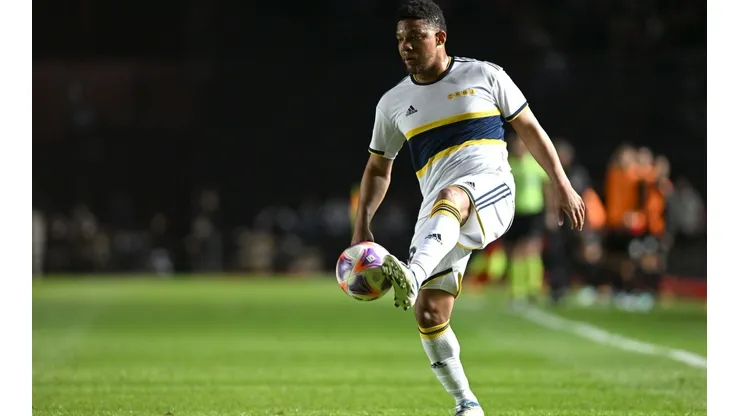 ¿Boca puede buscar un refuerzo por la lesión de Fabra?