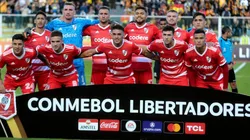 River tuvo una tarde para el olvido en Bolivia y cayó en el debut copero.