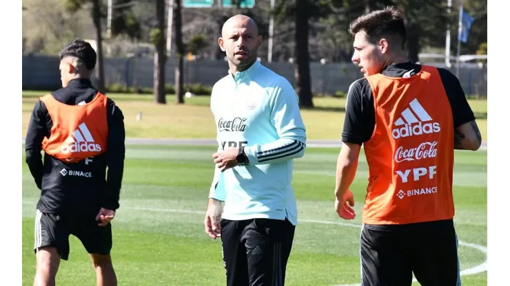 Javier Mascherano busca reforzar su cuerpo técnico.
