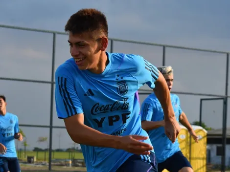 ¿Juega Claudio "Diablito" Echeverri en Argentina vs. Venezuela hoy por el Sudamericano Sub-17 2023?