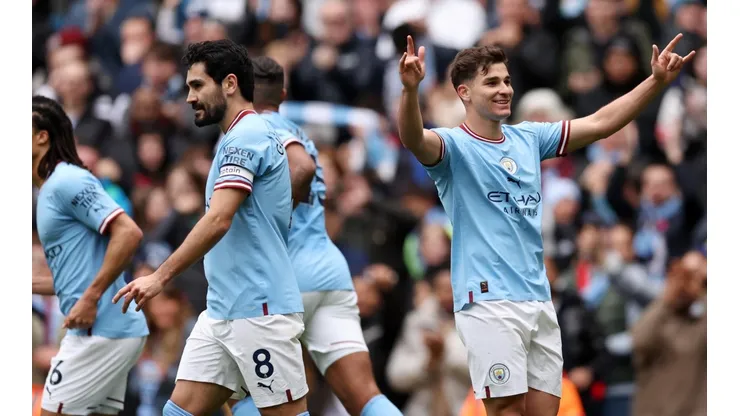 VIDEO | Siempre aparece: el gol de Julián Álvarez al Liverpool para el 1-1