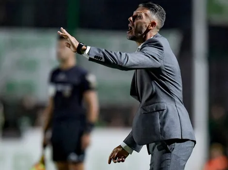 ¿Santiago Simón vuelve a ausentarse en River?