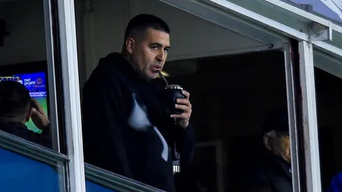 Riquelme no perdió el tiempo y ya se comunicó con un DT: "Le ofreció el cargo"