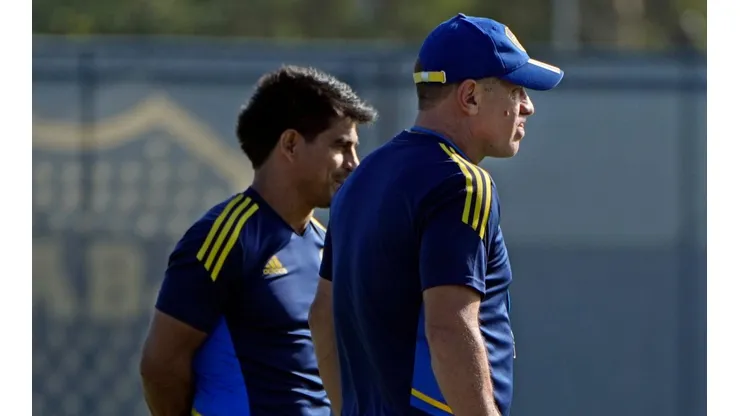 "Yo no soy Battaglia": filtran la fuerte frase de Ibarra al plantel de Boca en medio de los rumores de salida