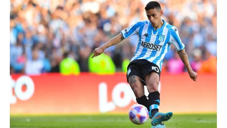 Se lo quieren soplar a Racing: dos grandes de Brasil ya le ofrecieron un contrato millonario a Rojas