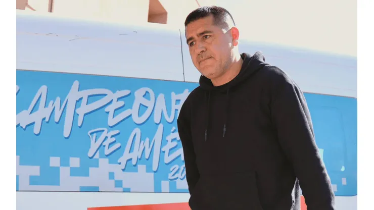 ¿El DT que arranca la Copa? Riquelme ya tendría al sucesor de Ibarra