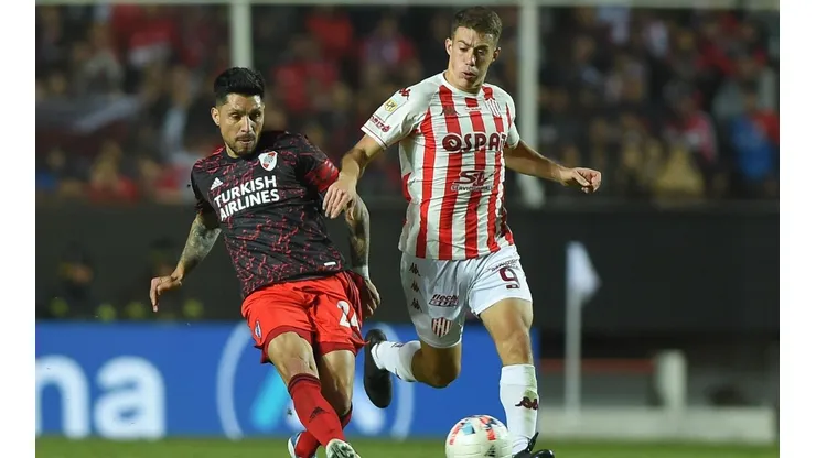 El líder River Plate recibirá a Unión de Santa Fe.