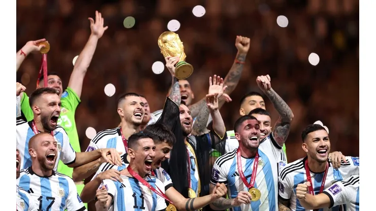 ¿Salen con los dos? La particularidad que podría tener la camiseta de la Selección ante Panamá