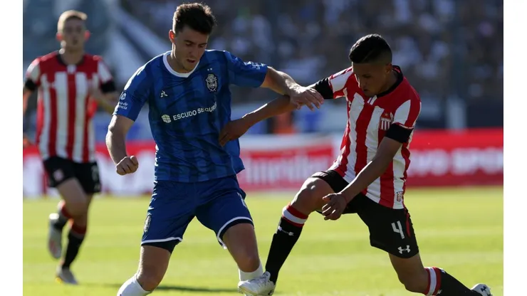 ¿Cómo está el historial entre Estudiantes y Gimnasia en el Clásico de La Plata?